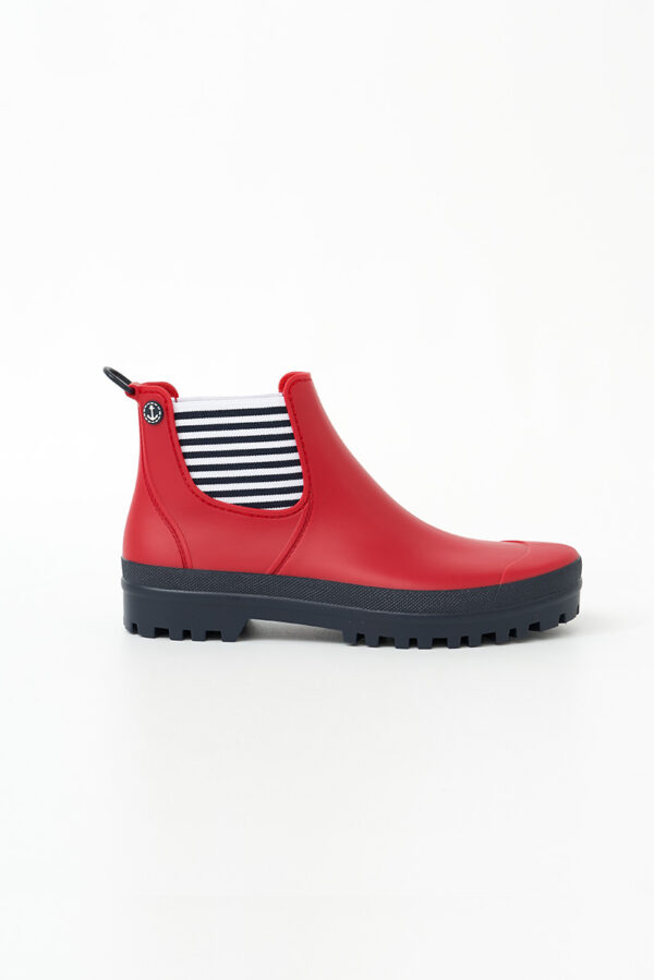 RED BOOT DELPHINE